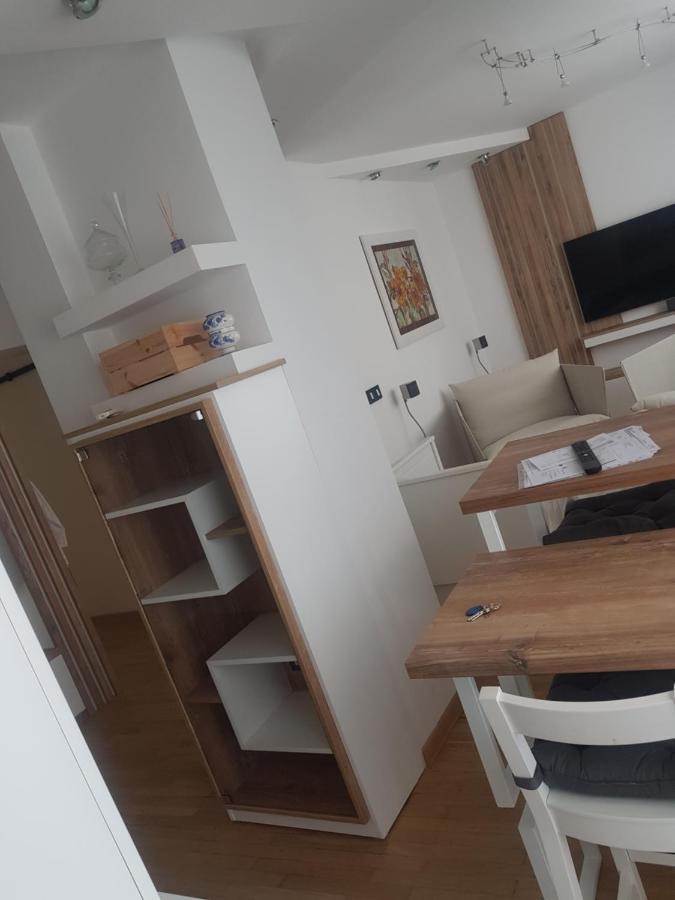 Centar Ns Apartment Novi Sad Luaran gambar